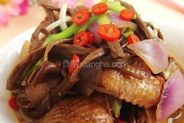 茶树菇烧鸡块