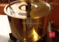 红萝卜猪肉汤的做法图解5