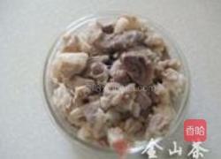 羊肉蘑菇粉丝煲的做法图解2