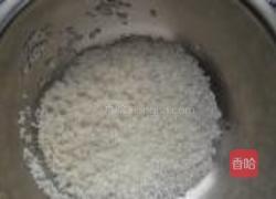 生滚牛腩粥的做法图解2