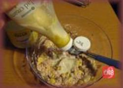 英式金枪鱼粟米色拉的做法图解9