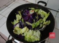 手撕包菜的做法图解3