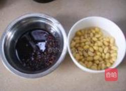 紫米豆浆的做法图解1