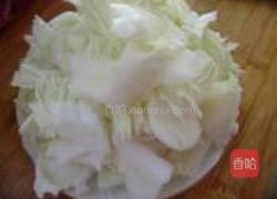 板栗炒白菜的做法图解3
