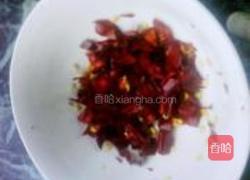 剁椒黄花菜的做法图解3