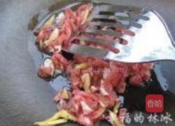 蟹味菇抄牛肉丝的做法图解2