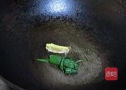 青椒炒鸡胗的做法图解2