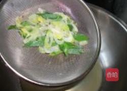 葱油小饼干的做法图解2