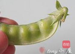 软荚豌豆炒春笋的做法图解2