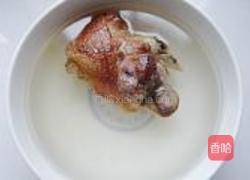 冰糖普洱炖蹄膀的做法图解4
