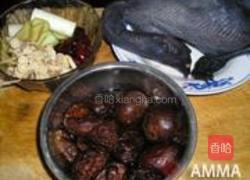 归芪乌鸡汤的做法图解1