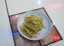 尖椒炒酸扁豆的做法图解2