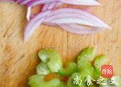 虾仁鱿鱼意面的做法图解3