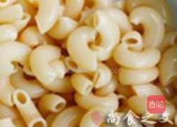 虾仁鱿鱼意面的做法图解4
