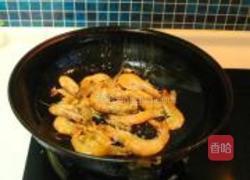 虾煮萝卜丝的做法图解3