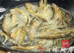 椒盐泥鳅的做法图解4