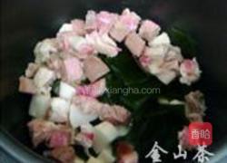 牛腩萝卜海带汤的做法图解2