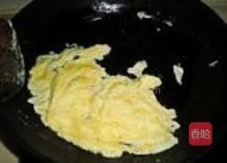 韭苔炒鸡蛋的做法图解2