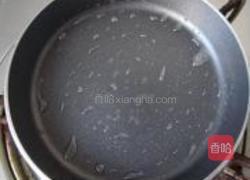 榨菜鸡蛋饼的做法图解2