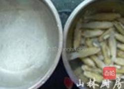 豆豉粉丝蒸蛏子的做法图解1