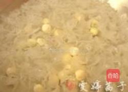 石榴汁银耳果冻的做法图解1