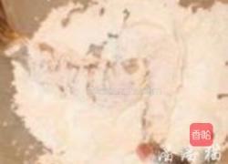 青木瓜菠萝甜辣虾的做法图解3