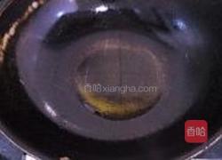 鸡蛋炒韭黄的做法图解4