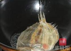 鳀脯鱼焖菜花的做法图解2