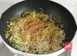 青椒肉丝炒面的做法图解10
