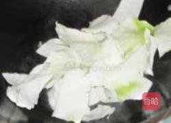 泡椒包菜的做法图解3