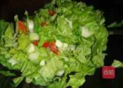 红椒炒黄叶菜的做法图解4