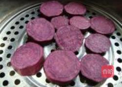 紫薯瓜仁饼的做法图解1