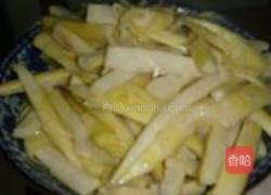 肉片炒春笋的做法图解2