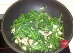 肉丝韭菜花的做法图解6