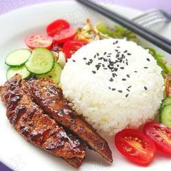黑胡椒牛排饭的做法[图]