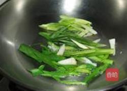 青蒜焖带鱼的做法图解6