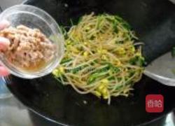 韭菜炒豆芽的做法图解8