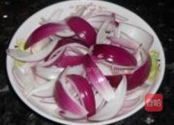 洋葱炒潺菜的做法图解1