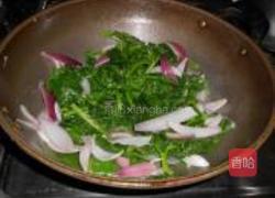 洋葱炒潺菜的做法图解5