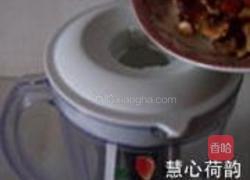 红枣枸杞葡萄干酸奶昔的做法图解5