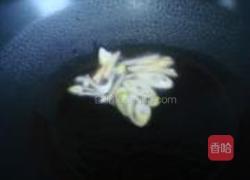 虾仁日本豆腐汤的做法图解2