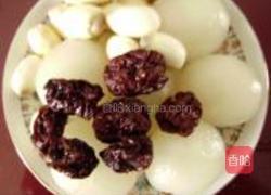 红毛丹糯米莲子粥的做法图解3