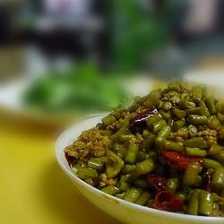 酸豆角炒肉末的做法[图]