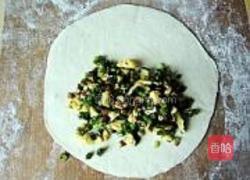 韭菜盒子的做法图解10