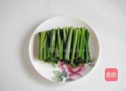 碧玉炒银芽的做法图解3