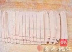 粉色手擀面的做法图解5
