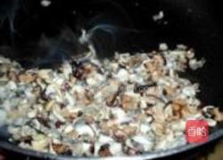 香菇螺肉羹的做法图解4