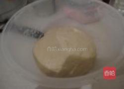 蜜汁烤叉烧披萨的做法图解3