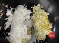 酸包菜剁椒炒饭的做法图解6
