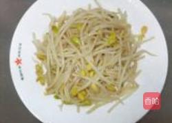 黄豆芽炒粉条的做法图解1